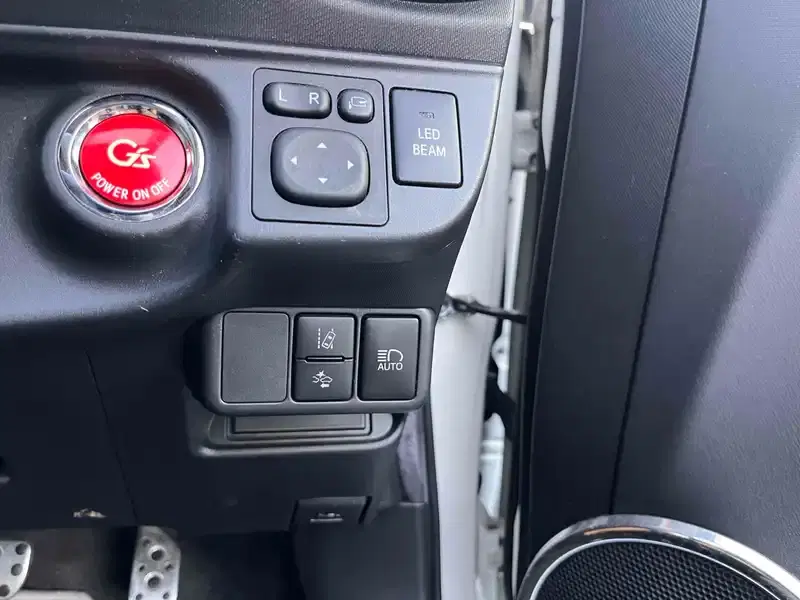 TOYOTA AQUA G G'S Image 7