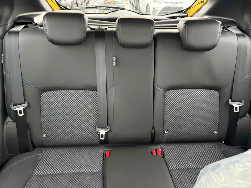 NISSAN KICKS 5D X Image 16