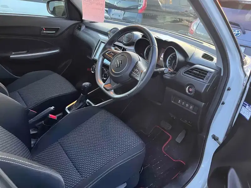 SUZUKI SWIFT  Image 6