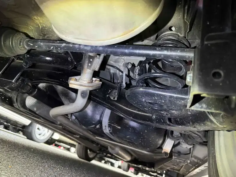 SUZUKI SWIFT HYBRID RS 4WD Image 25