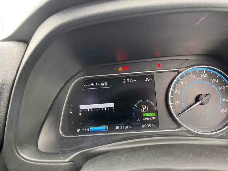 NISSAN LEAF G Image 9