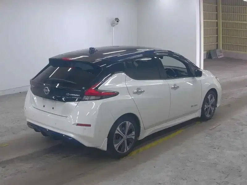 NISSAN LEAF G Image 7