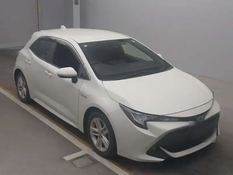 TOYOTA COROLLA SPORTS HYBRID G Image 6