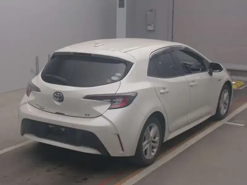 TOYOTA COROLLA SPORTS HYBRID G Image 4