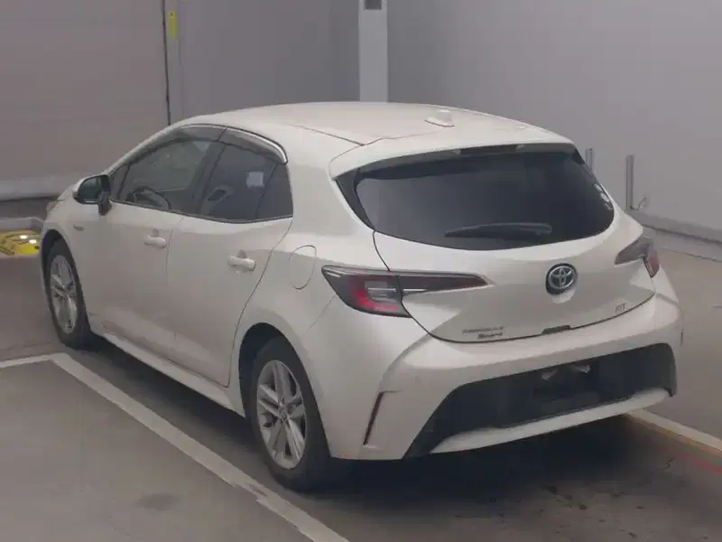 TOYOTA COROLLA SPORTS HYBRID G Image 8