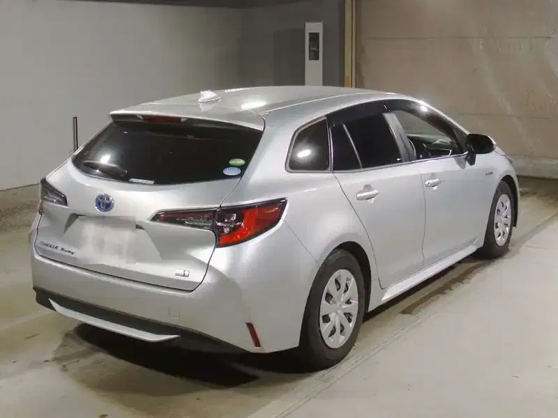 TOYOTA COROLLA TOURING  HYBRID G-X Image 4